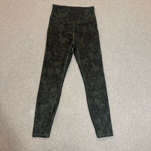 BALANCE COLLECTION BLACK-Green FLORAL Work Out  Leggings Yoga Pants DRY WIK SZ S